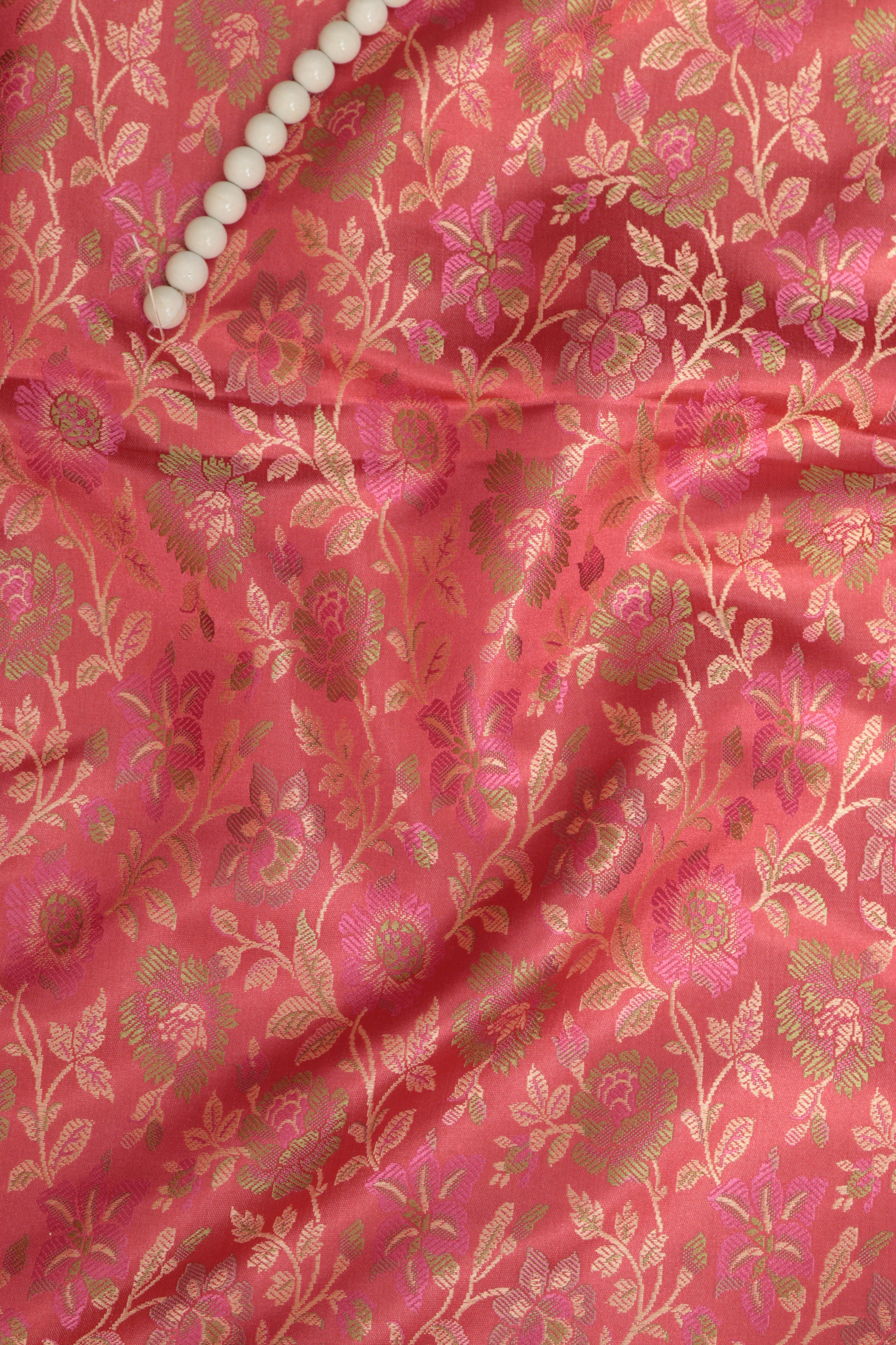Shop Pink Banarasi Silk Tanchui Jamawar Fabric - 1 Mtr - Luxurion World