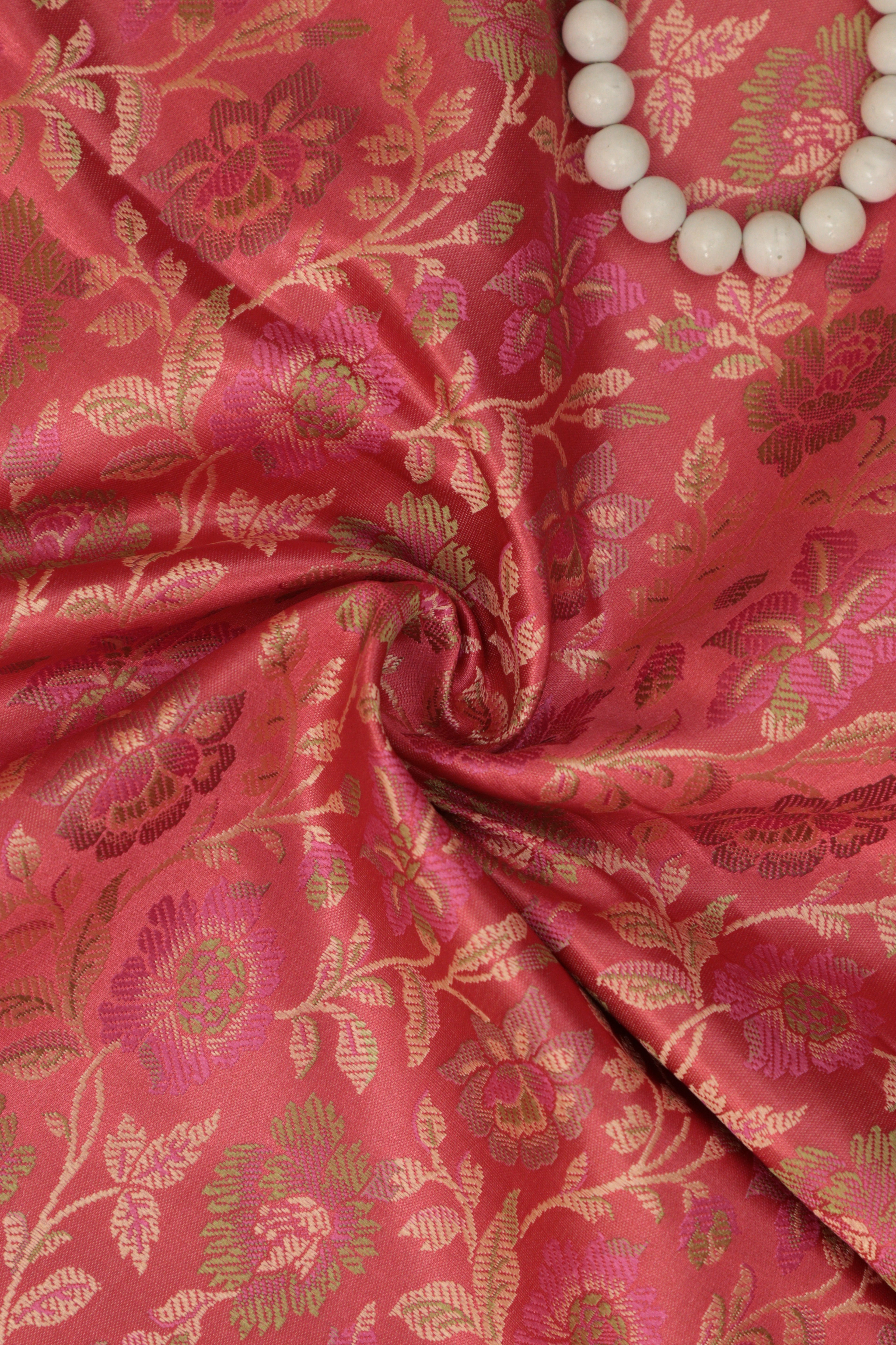 Shop Pink Banarasi Silk Tanchui Jamawar Fabric - 1 Mtr - Luxurion World