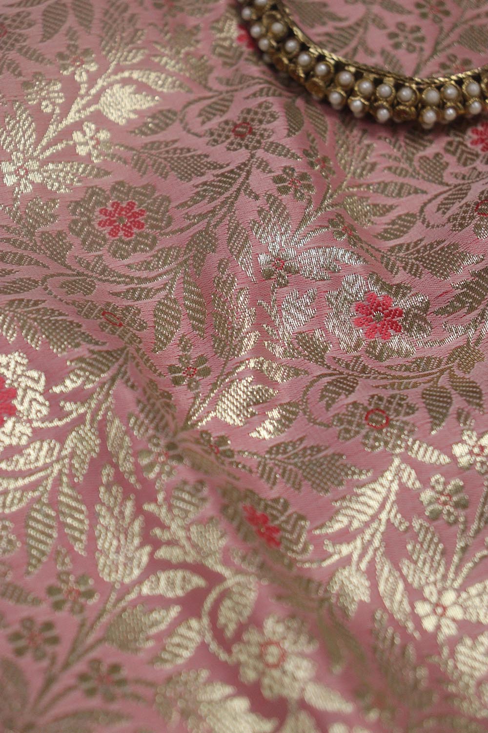 Pink Banarasi Brocade Silk Fabric ( 0.75 Mtr ) - Luxurion World