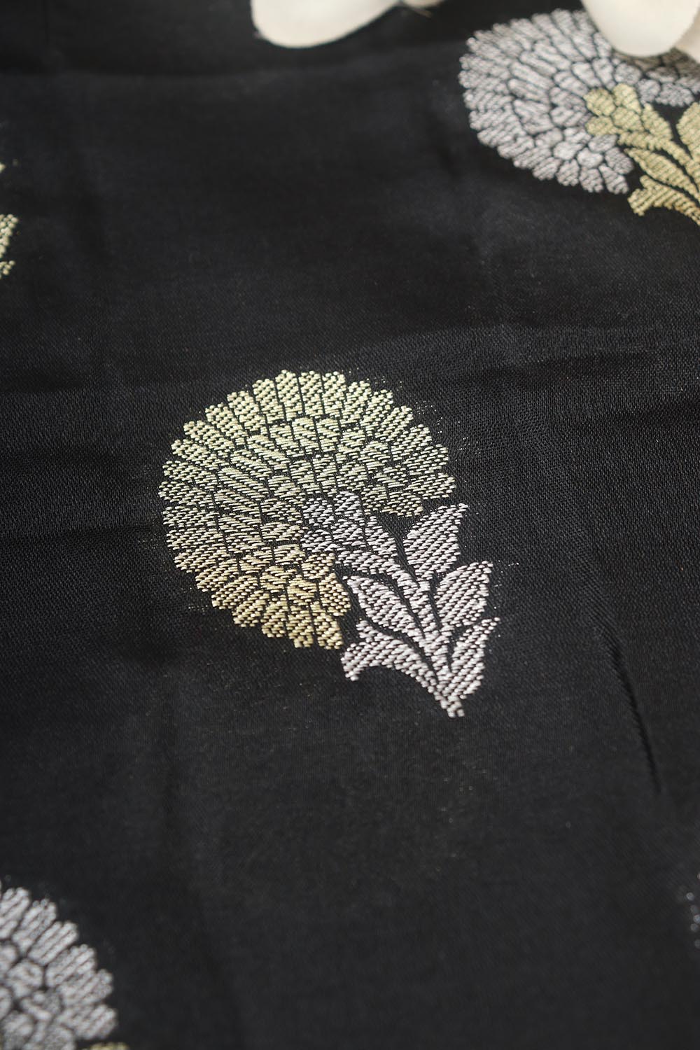 Black Banarasi Silk Sona Roopa Fabric ( 0.5 Mtr ) - Luxurion World