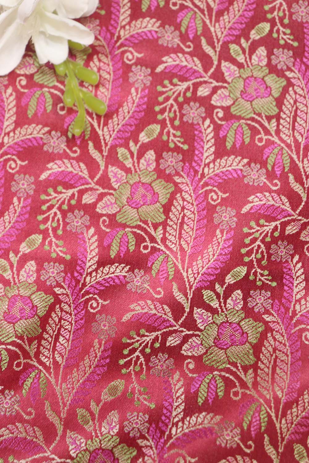Shop Pink Banarasi Silk Tanchui Jamawar Fabric - 1 Mtr - Luxurion World