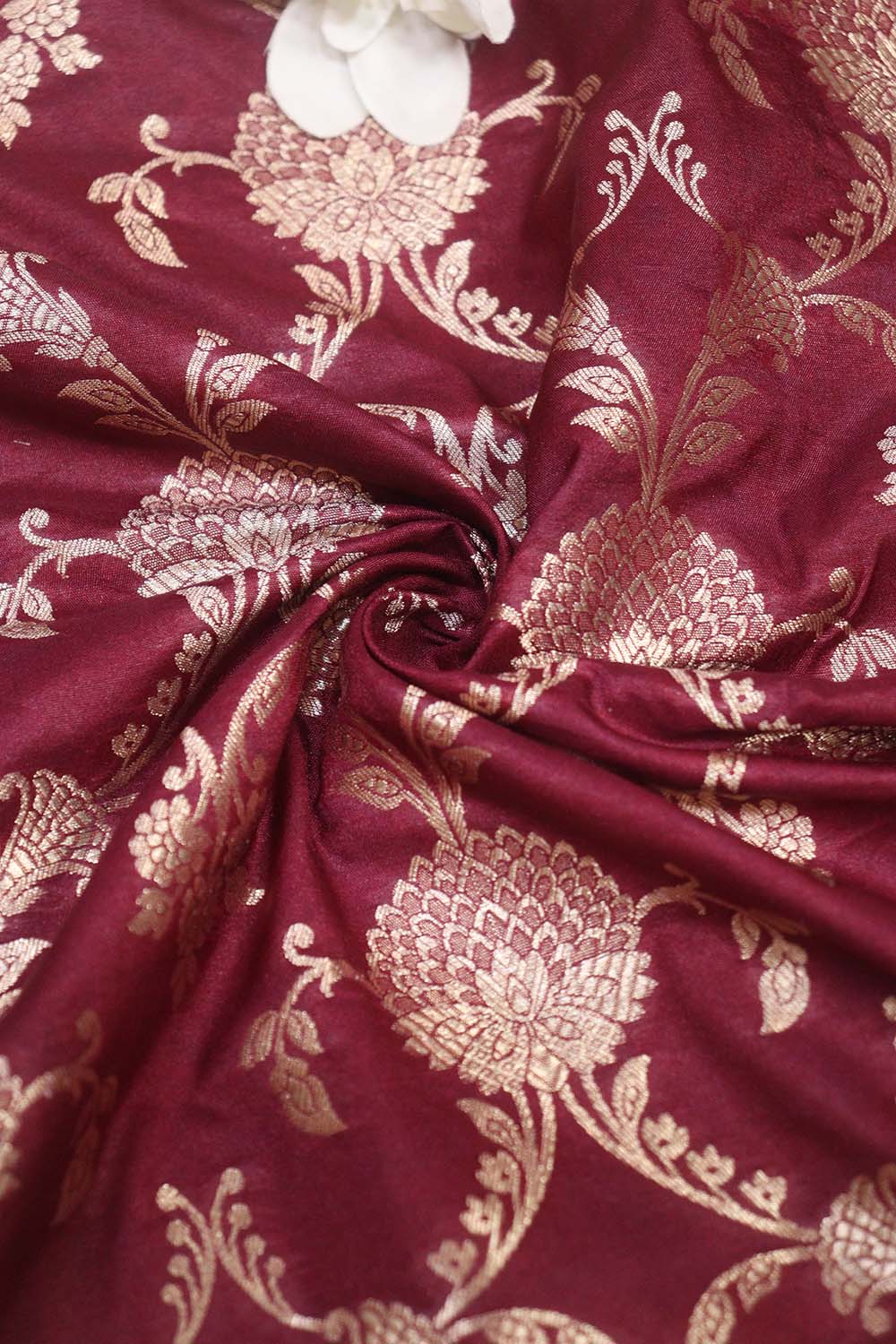 Maroon Banarasi Silk Jaal Work Fabric ( 1 Mtr ) - Luxurion World