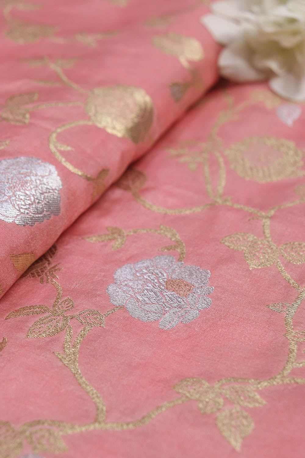 Pink Banarasi Sona Roopa Silk Fabric (1 Mtr): Luxurious Elegance for Your Creations - Luxurion World