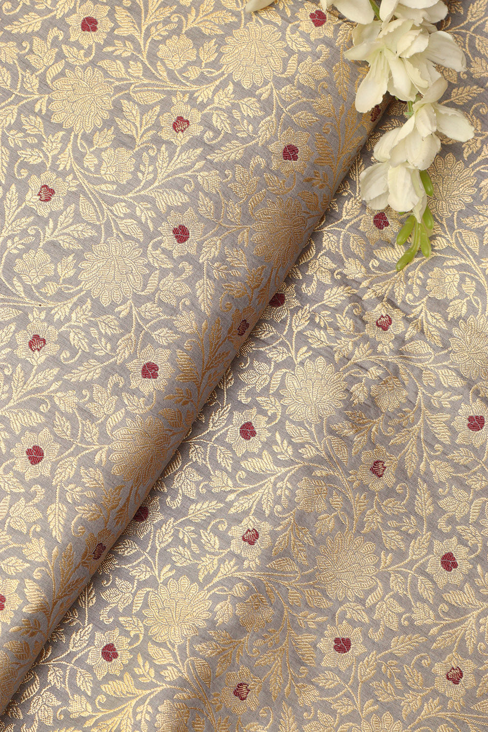 Elegant Grey Banarasi Silk Brocade Fabric ( 0.5 Mtr  ) - Luxurion World