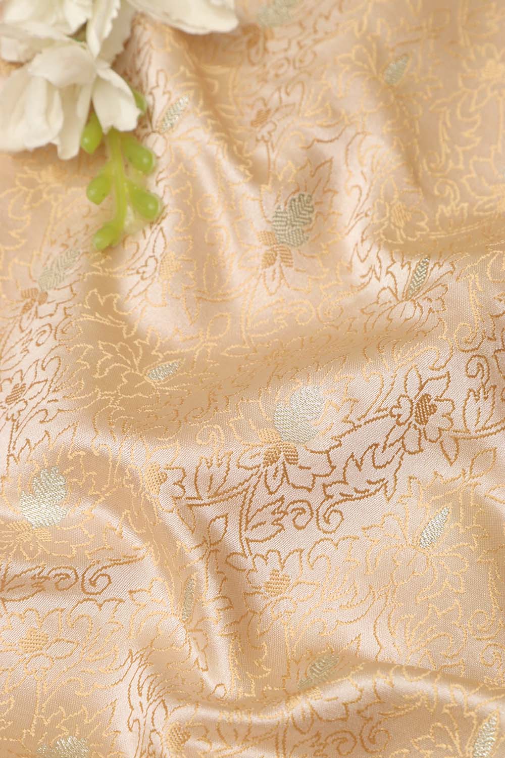 Elegant Pastel Banarasi Tanchui Silk Fabric - 1 Mtr - Luxurion World