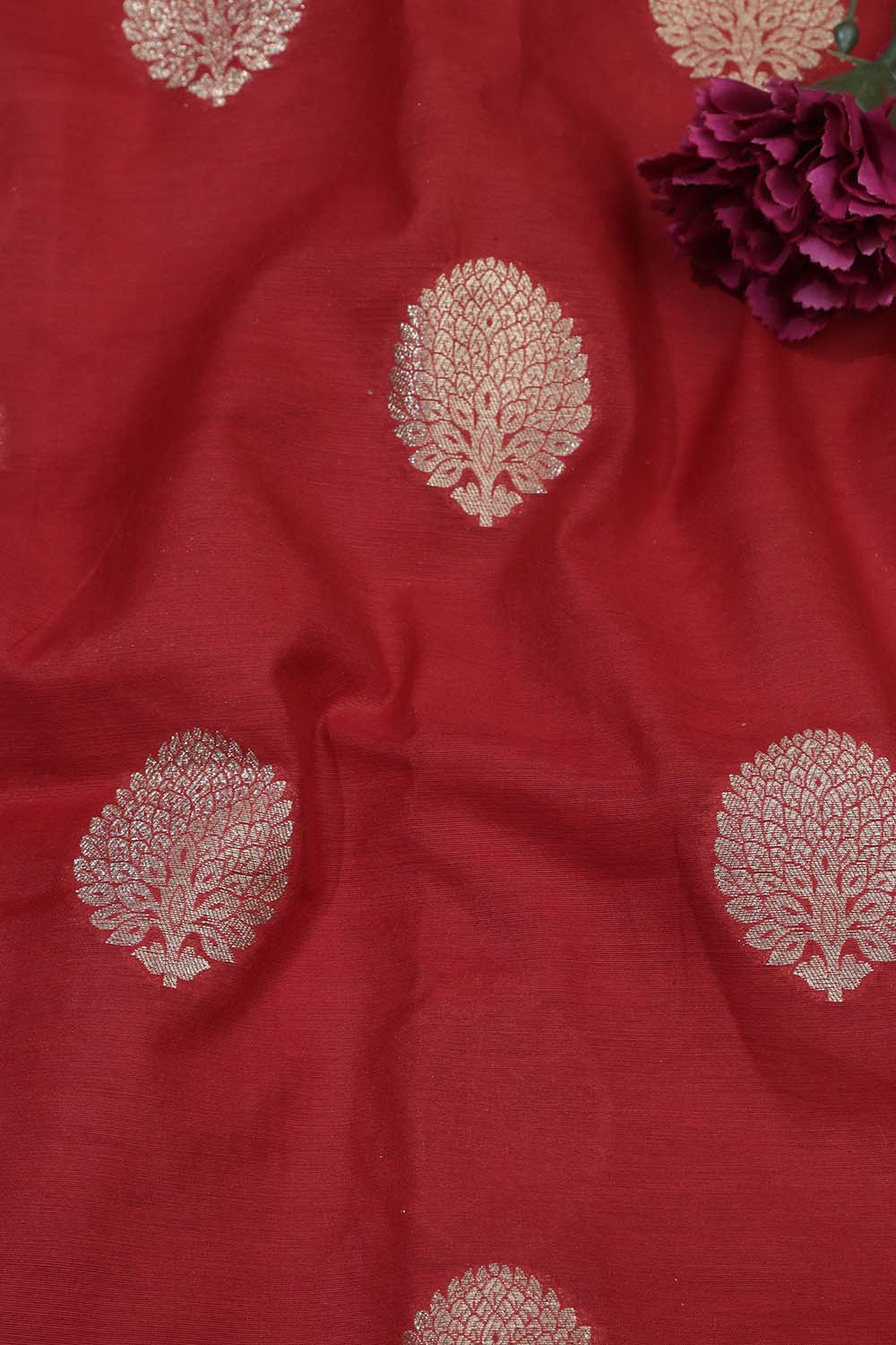 Exquisite Red Banarasi Chanderi Silk Fabric ( 0.5 Mtr ) - Luxurion World
