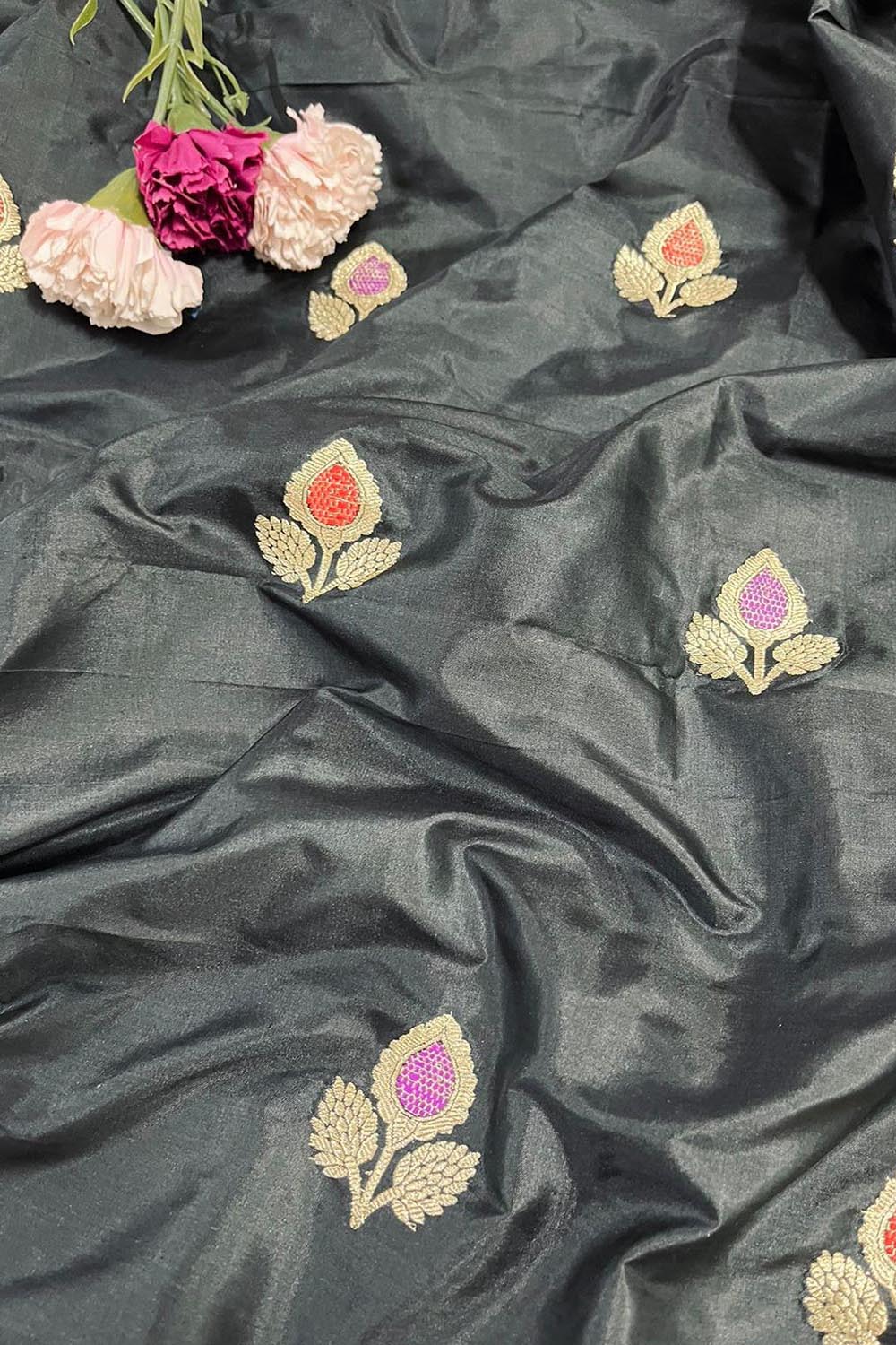 Black Banarasi Pure Katan Silk Meenakari Fabric ( 1 Mtr ) - Luxurion World