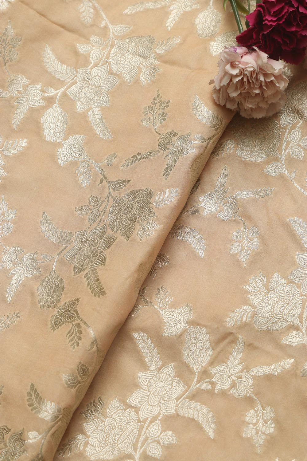 Elegant Pastel Banarasi Silk Fabric ( 1 Mtr ) - Luxurion World