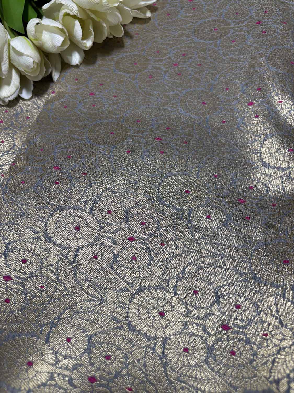 Elegant Grey Banarasi Silk Brocade Meenakari Fabric ( 1 Mtr ) - Luxurion World