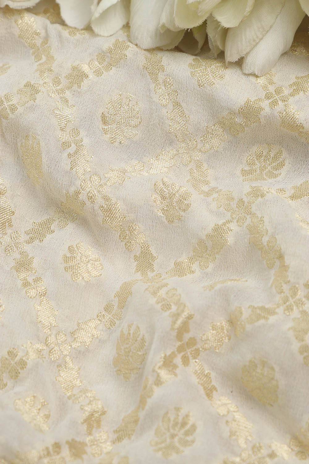 Dyeable Banarasi Handloom Pure Georgette Fabric ( 1 Mtr ) - Luxurion World