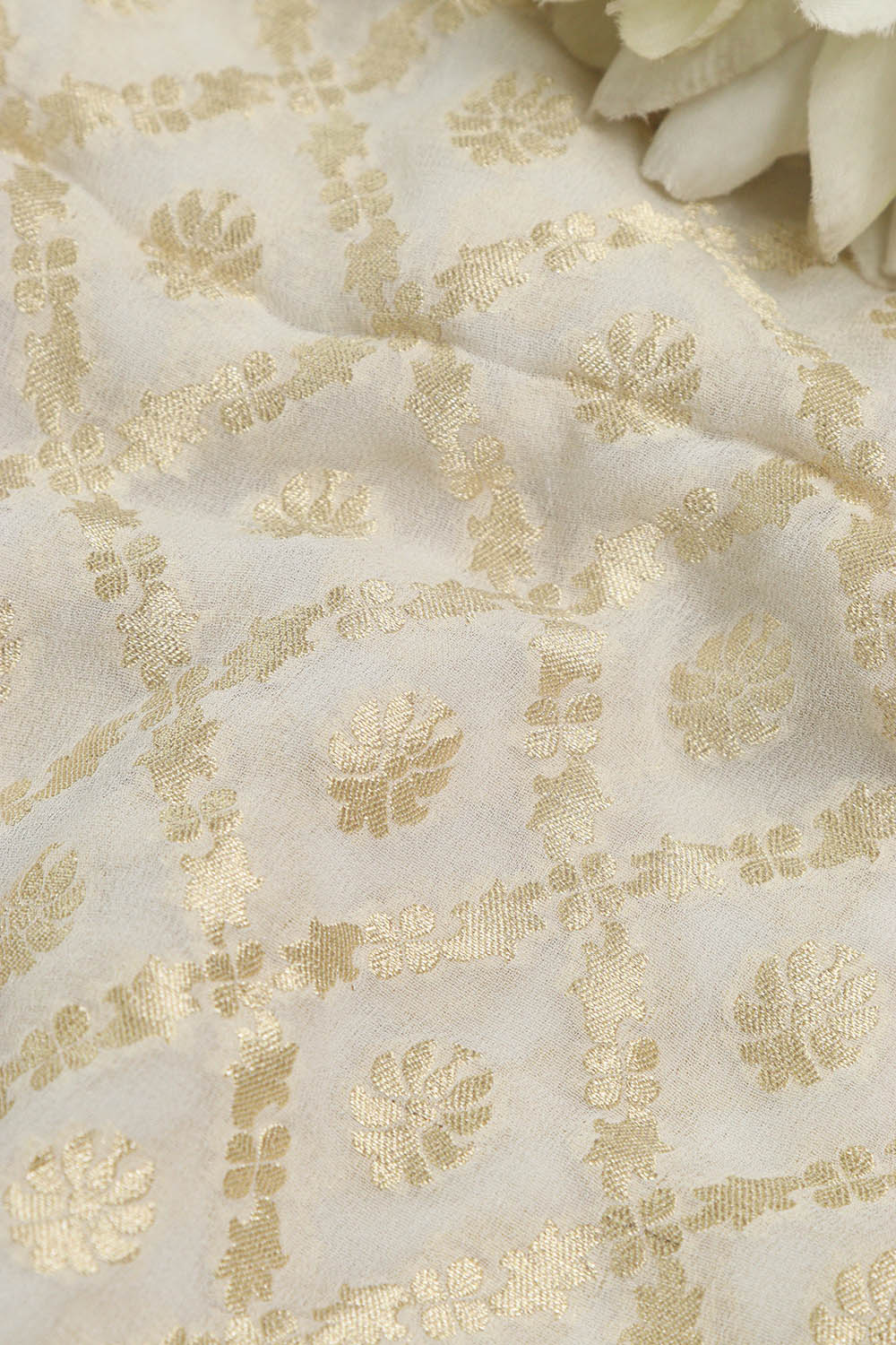 Dyeable Banarasi Handloom Pure Georgette Fabric ( 1 Mtr ) - Luxurion World