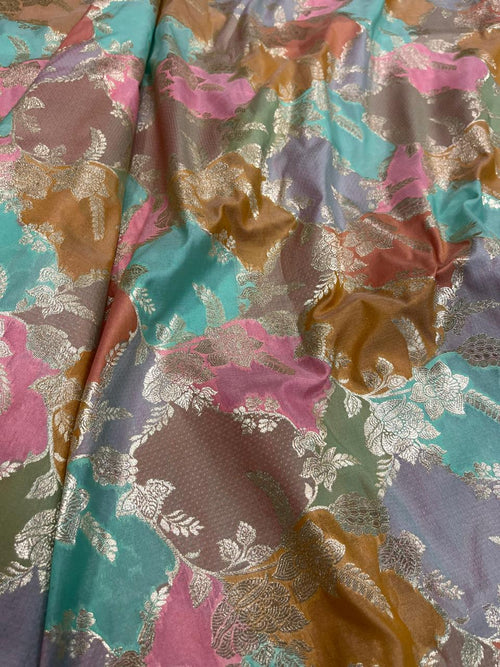 Multicolor Banarasi Silk Rangkat Fabric IF1B1HM126090901