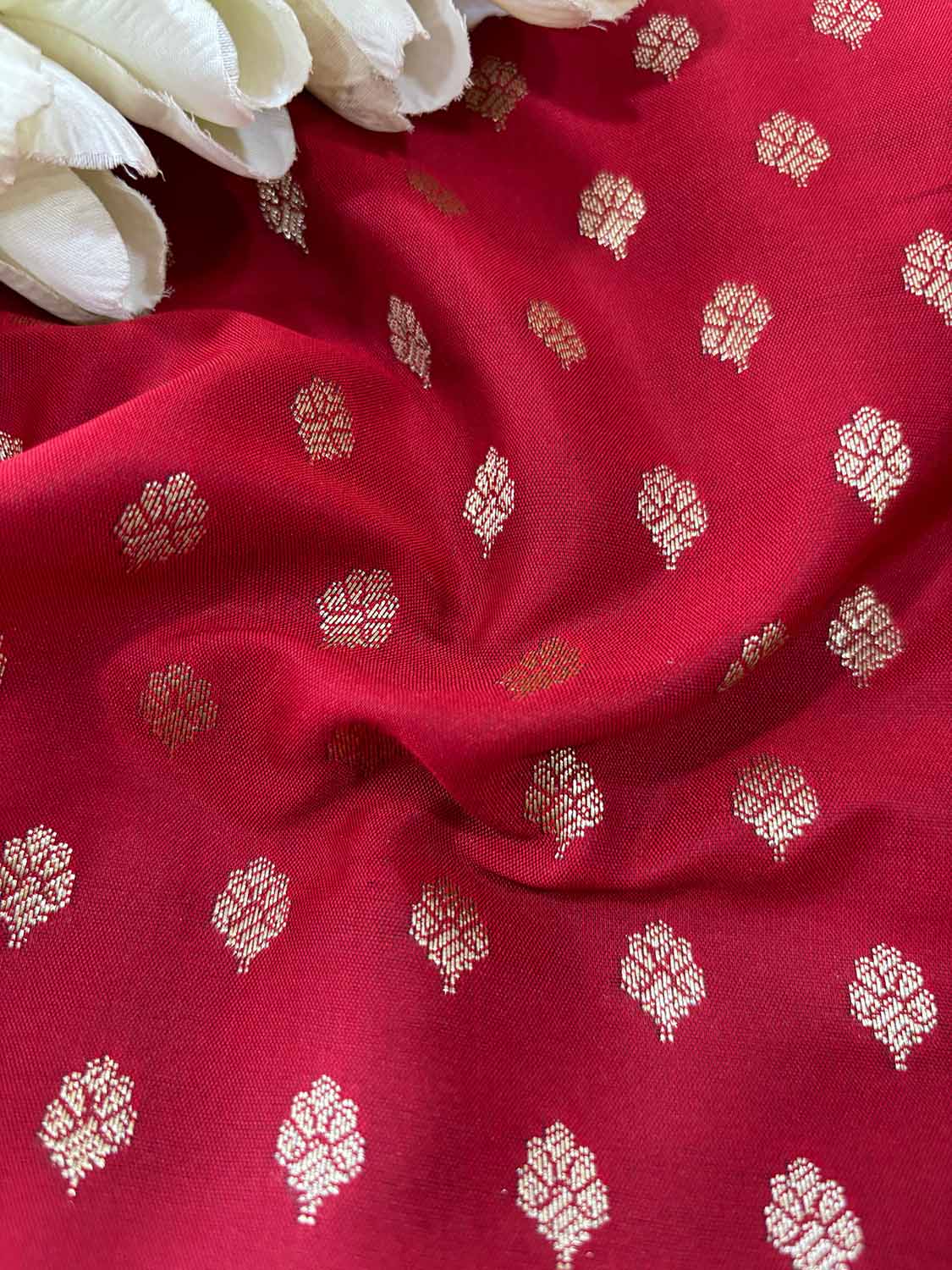 Red Banarasi Silk Small Booti Design Fabric ( 1 Mtr ) - Luxurion World
