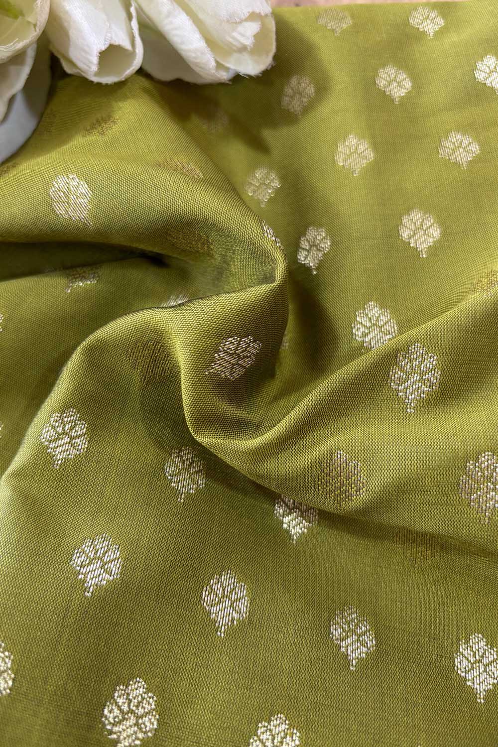 Green Banarasi Silk Small Booti Design Fabric ( 1 Mtr ) - Luxurion World