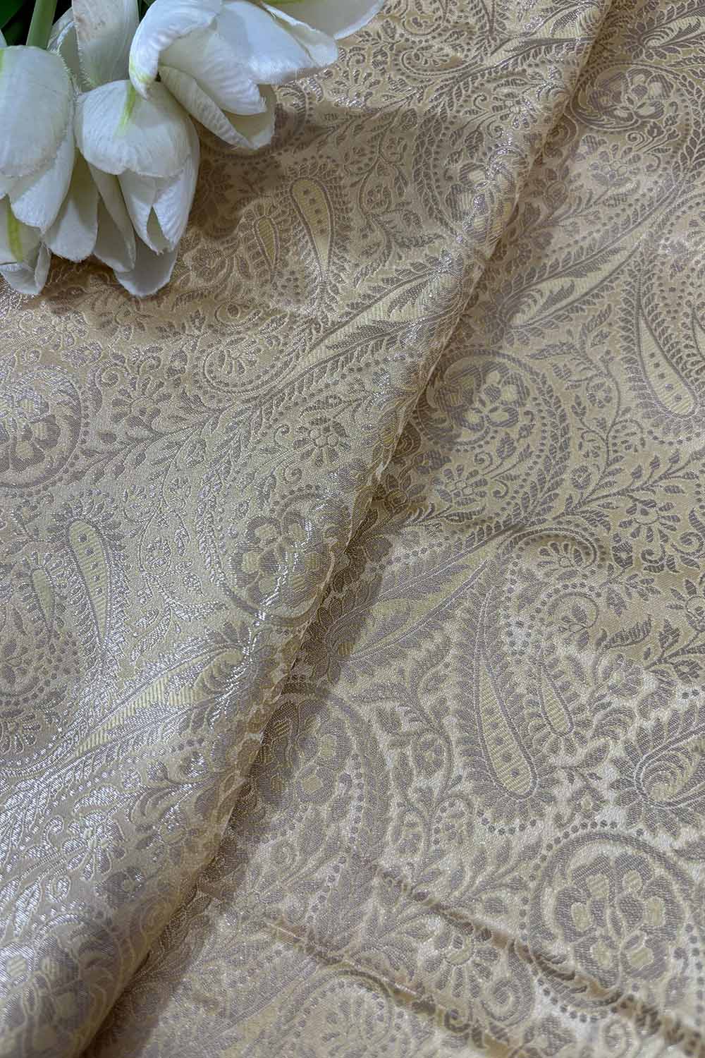 Golden Banarasi Silk Soft Brocade Flower Design Fabric ( 1 Mtr ) - Luxurion World