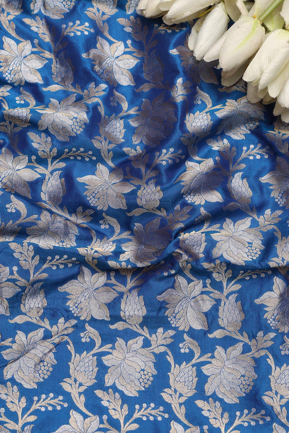 Blue Banarasi Pure Katan Silk Sona Roopa Flower Design Fabric ( 1 Mtr ) - Luxurion World