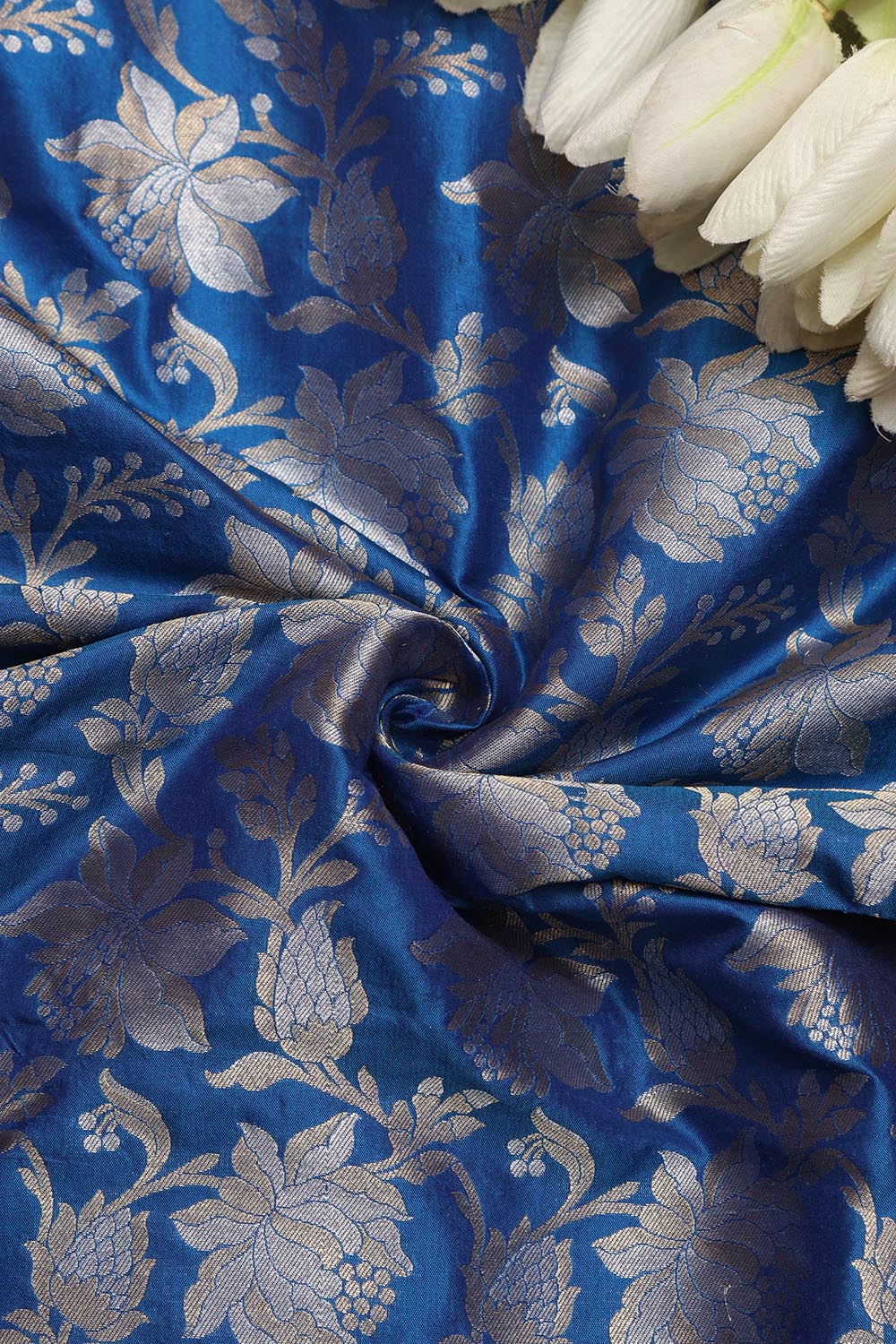 Blue Banarasi Pure Katan Silk Sona Roopa Flower Design Fabric ( 1 Mtr ) - Luxurion World