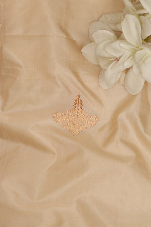 Exquisite Pastel Banarasi Handloom Katan Silk Fabric ( 1 Mtr  ) - Luxurion World
