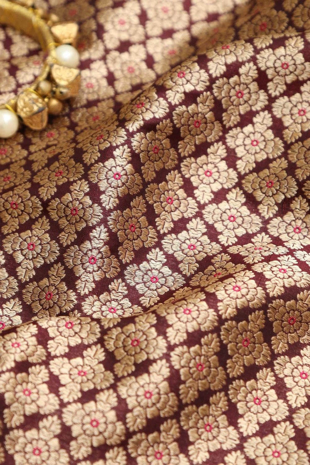 Maroon Banarasi Handloom Pure Katan Silk Fabric ( 1 Mtr ) - Luxurion World