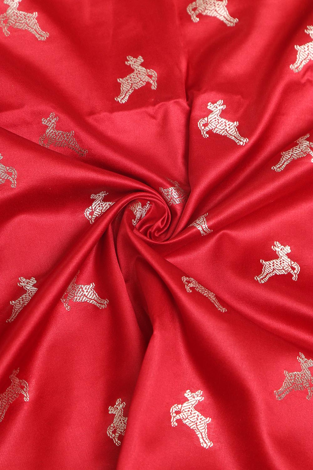 Red Banarasi Mashru Silk Deer Design Fabric ( 1 Mtr ) - Luxurion World