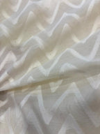 Dyeable Pure Cotton Handloom Banarasi Zig Zag Design Fabric ( 1 Mtr ) - Luxurion World