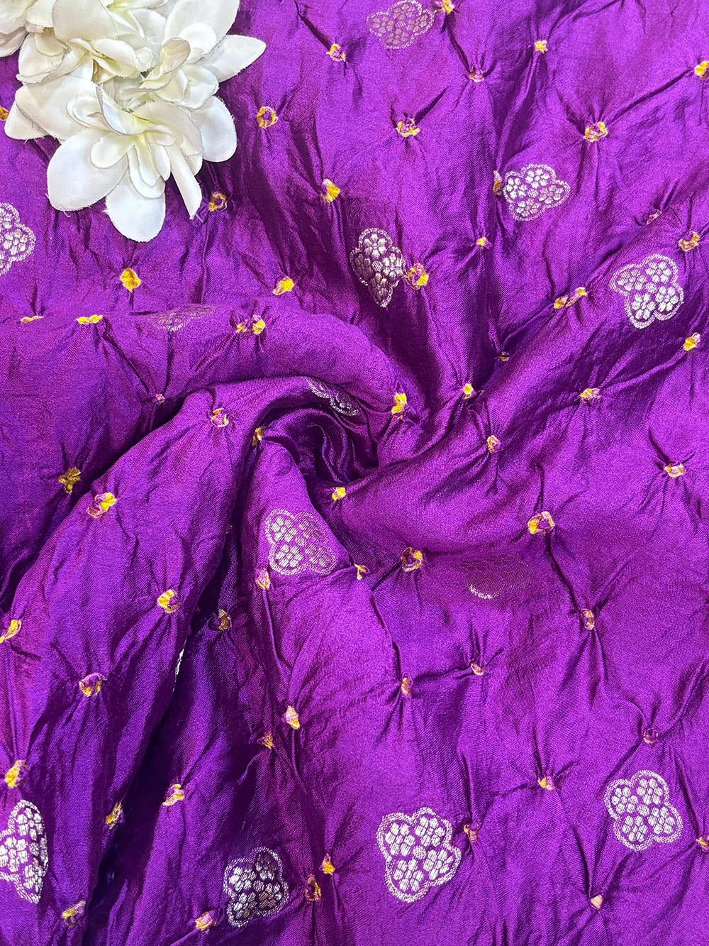Elegant Purple Banarasi Bandhani Handloom Chiniya Silk Fabric ( 1 Mtr ) - Luxurion World