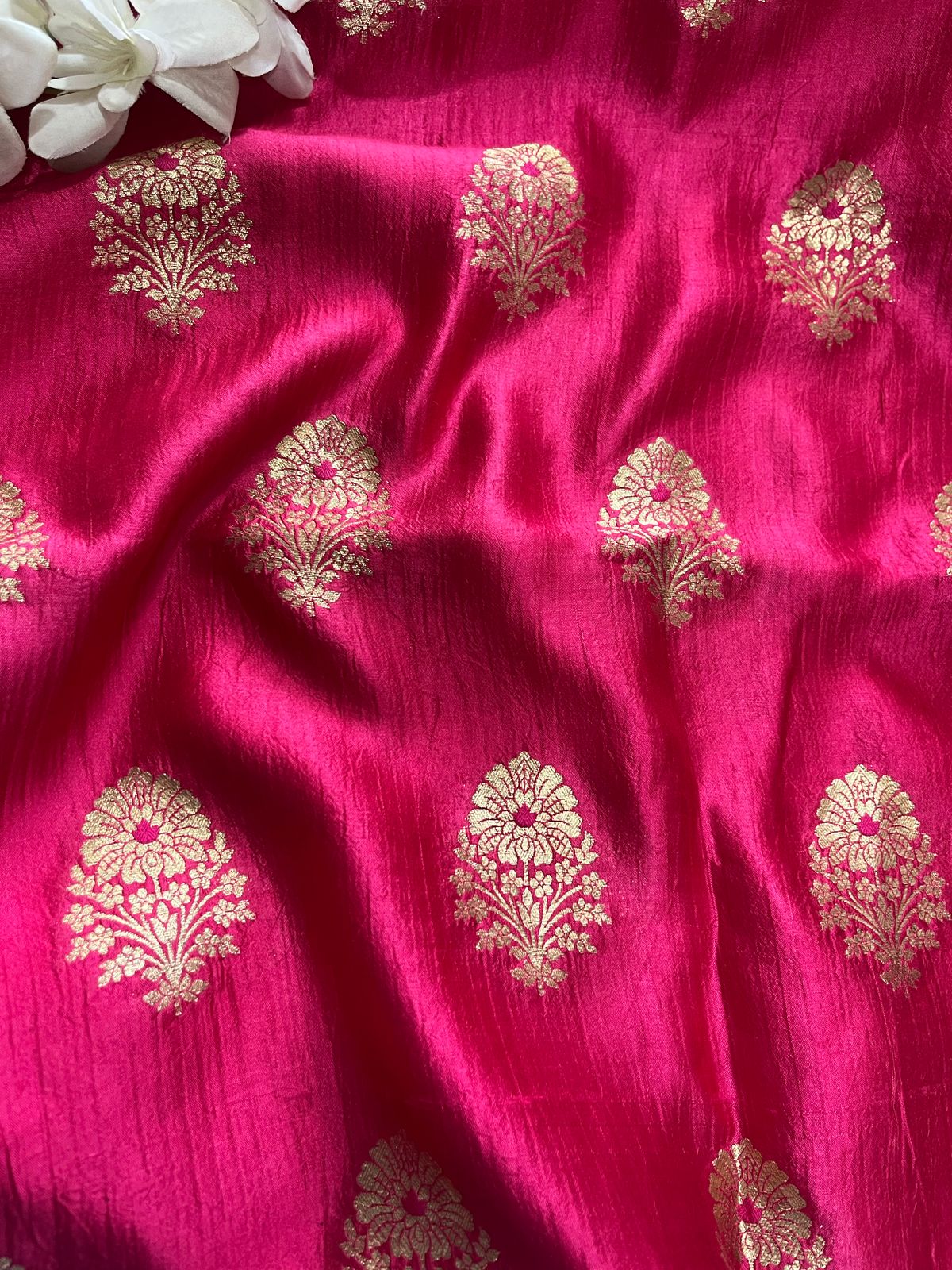 Elegant Pink Banarasi Handloom Pure Katan Silk Fabric ( 2.5 Mtrs - Luxurion World