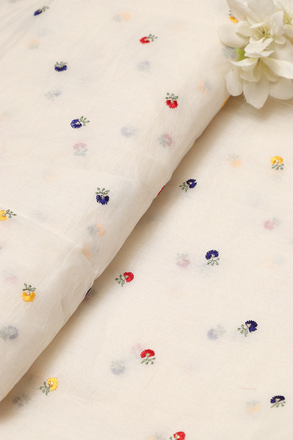 Dyeable Banarasi Handloom Mul Cotton Fabric ( 1 Mtr ) - Luxurion World