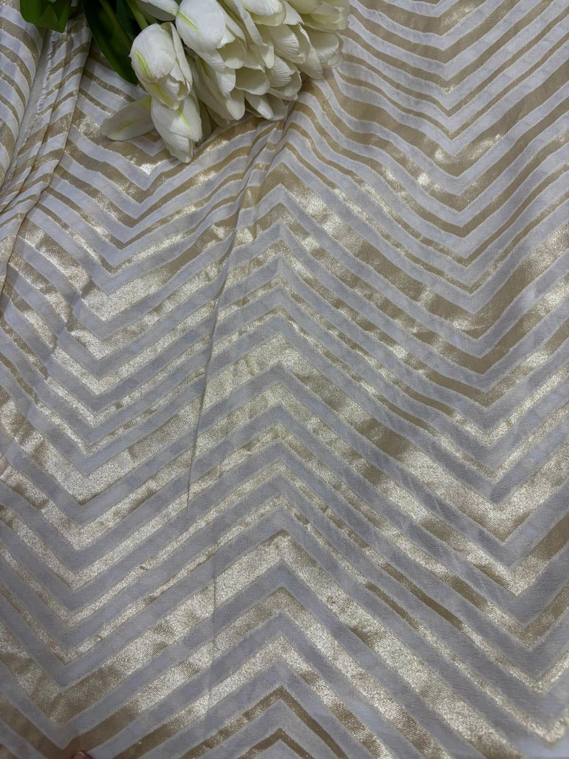 Dyeable Banarasi Pure Georgette Zig Zag Design Fabric ( 1 Mtr ) - Luxurion World