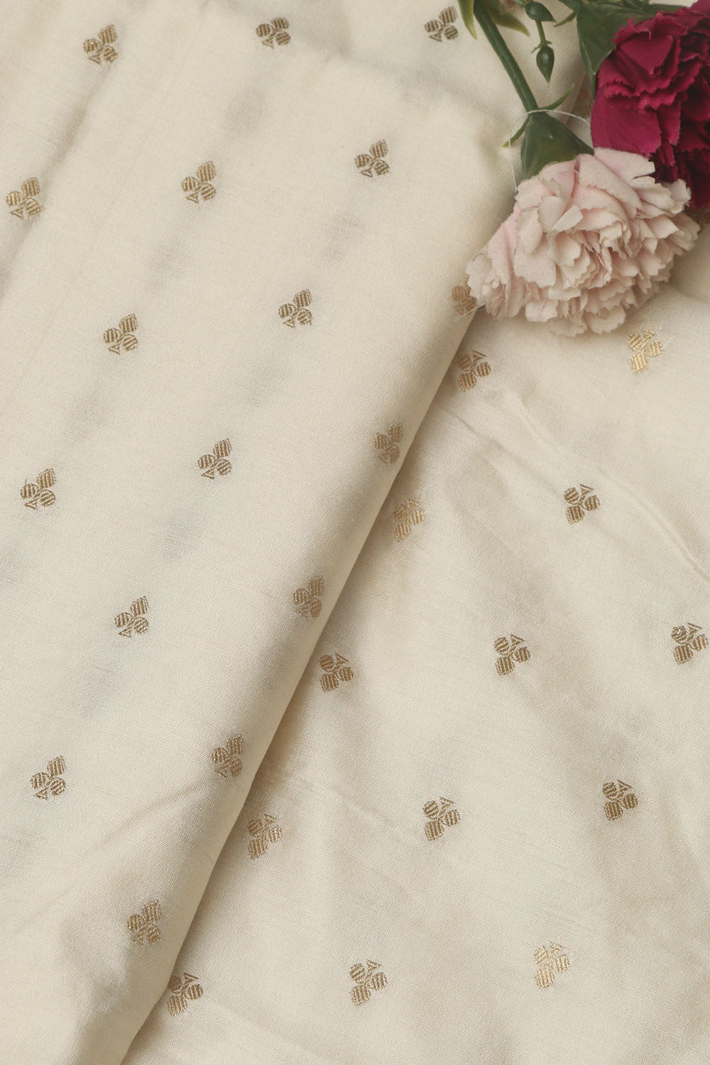 Dyeable Banarasi Handloom Chiniya Silk Fabric ( 3 Mtr ) - Luxurion World
