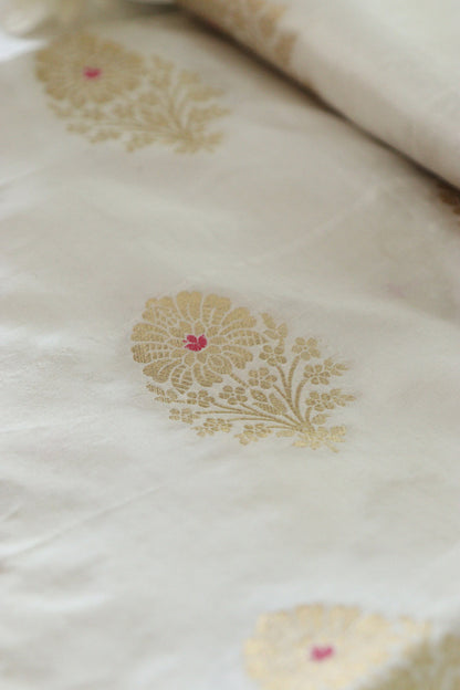 Dyeable Banarasi Handloom Pure Katan Silk Fabric ( 1 Mtr ) - Luxurion World