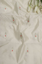 Dyeable Banarasi Handloom Chiniya Silk Fabric ( 1 Mtr ) - Luxurion World