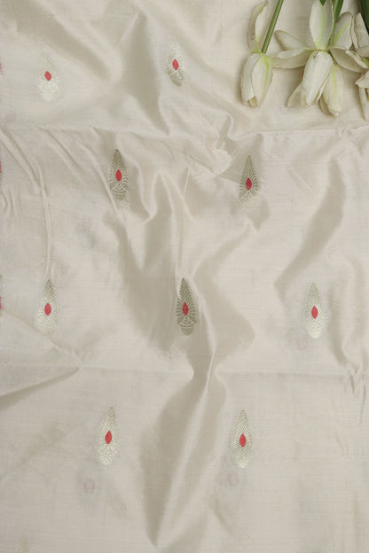 Dyeable Banarasi Handloom Chiniya Silk Fabric ( 1 Mtr ) - Luxurion World