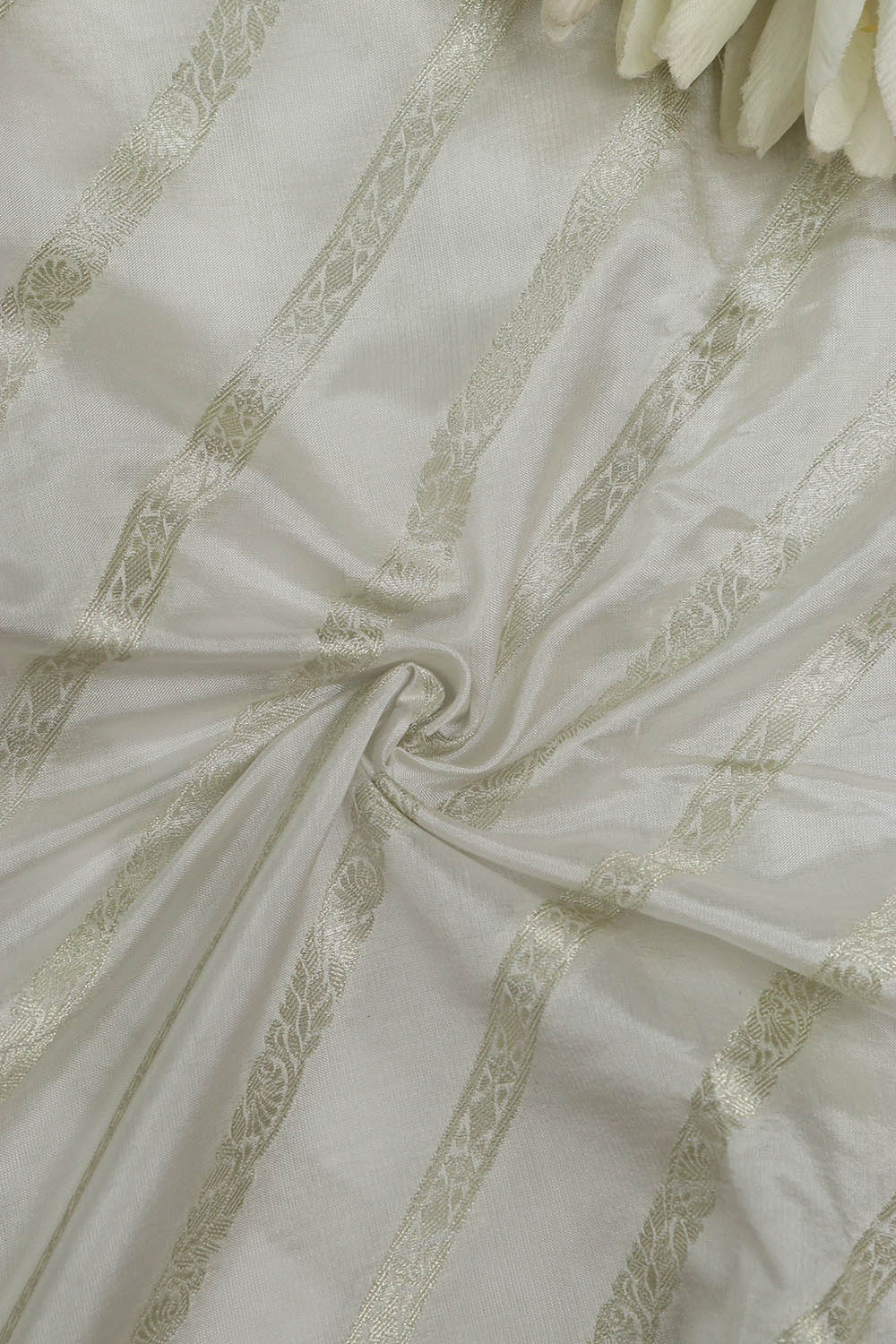 Dyeable Banarasi Handloom Pure Silk Stripe Design Fabric ( 1 Mtr ) - Luxurion World