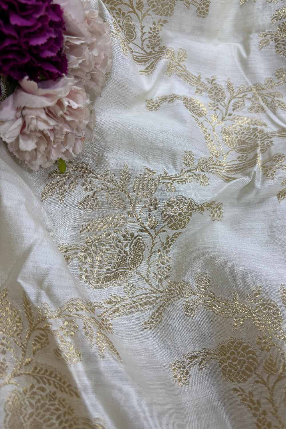 Dyeable Banarasi Handloom Chiniya Silk Jaal Work Design Fabric ( 1 Mtr ) - Luxurion World