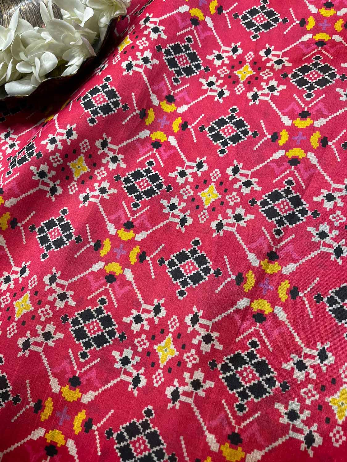 Pink Digital Printed Patola Design Tussar Silk Fabric ( 2.5 Mtr ) - Luxurion World