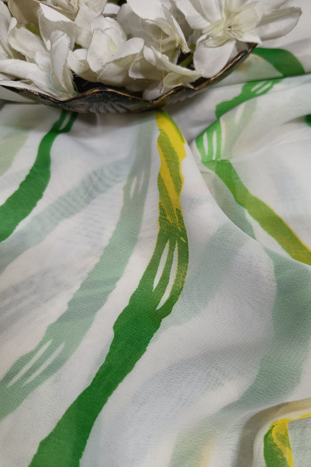 Off White Georgette Fabric with Digital Print ( 1 Mtr ) - Luxurion World