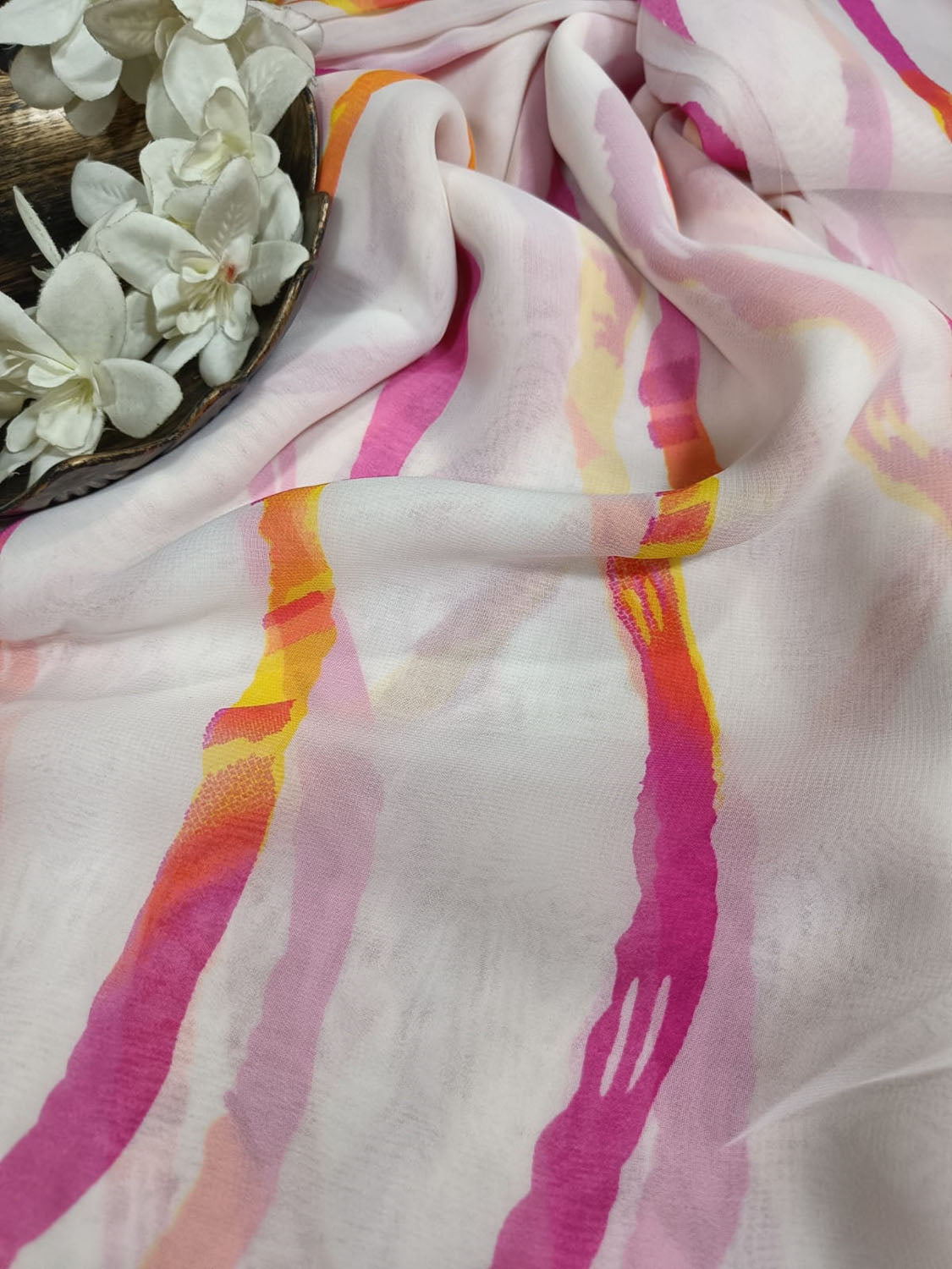 Off White Georgette Fabric with Digital Print ( 1 Mtr ) - Luxurion World