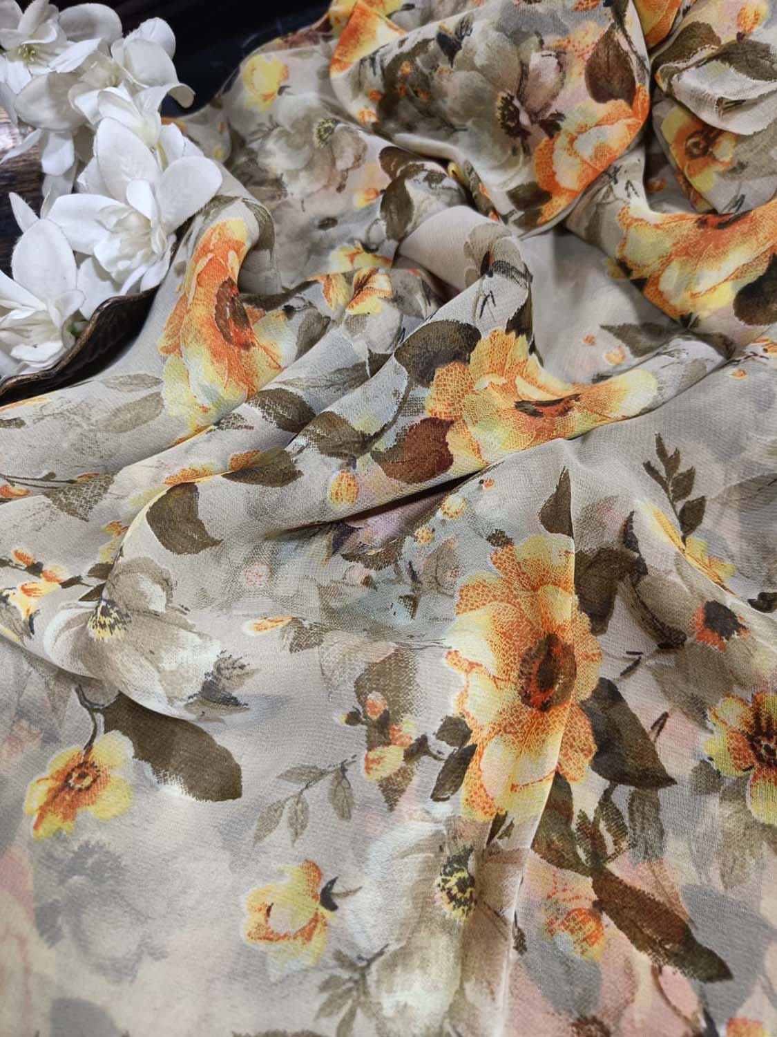 Chic Georgette Fabric: Pastel Digital Print (1 Mtr) - Luxurion World