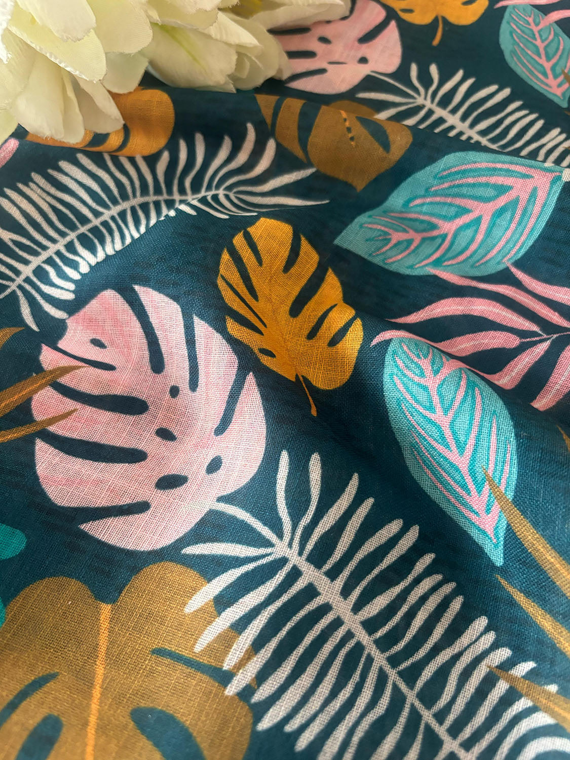Multicolor Cotton Linen Digital Printed Fabric ( 1 Mtr ) - Luxurion World