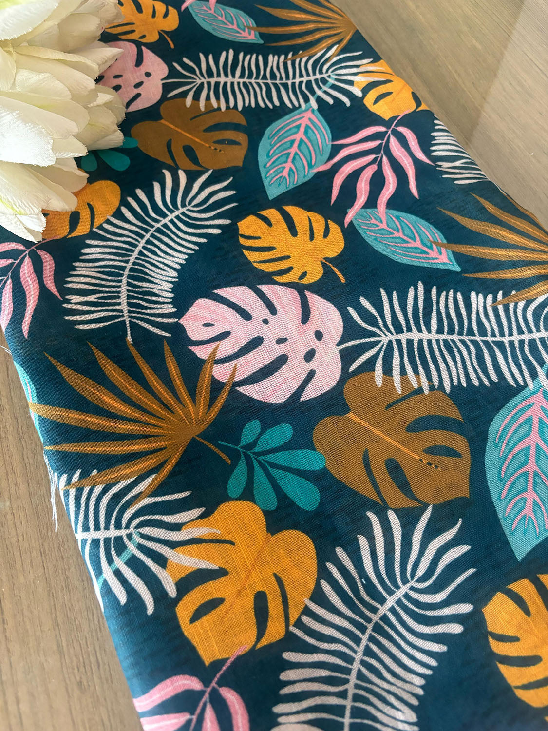 Multicolor Cotton Linen Digital Printed Fabric ( 1 Mtr ) - Luxurion World