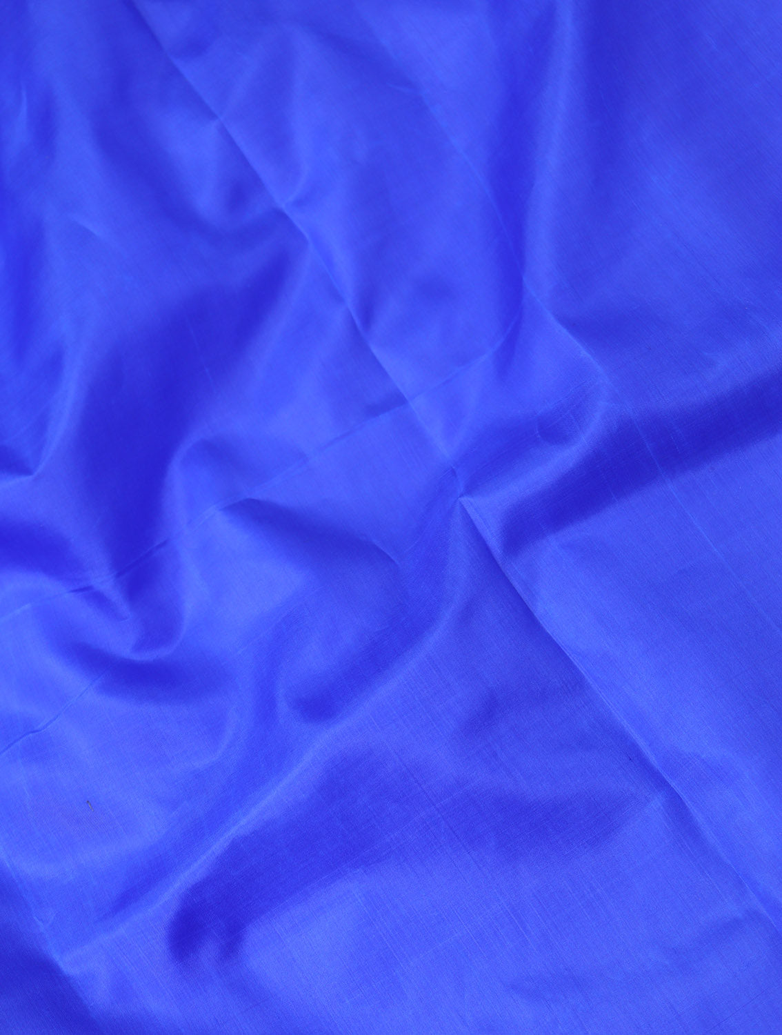 Pure Silk Fabric in Blue: Elegant and Versatile (1 Mtr) - Luxurion World