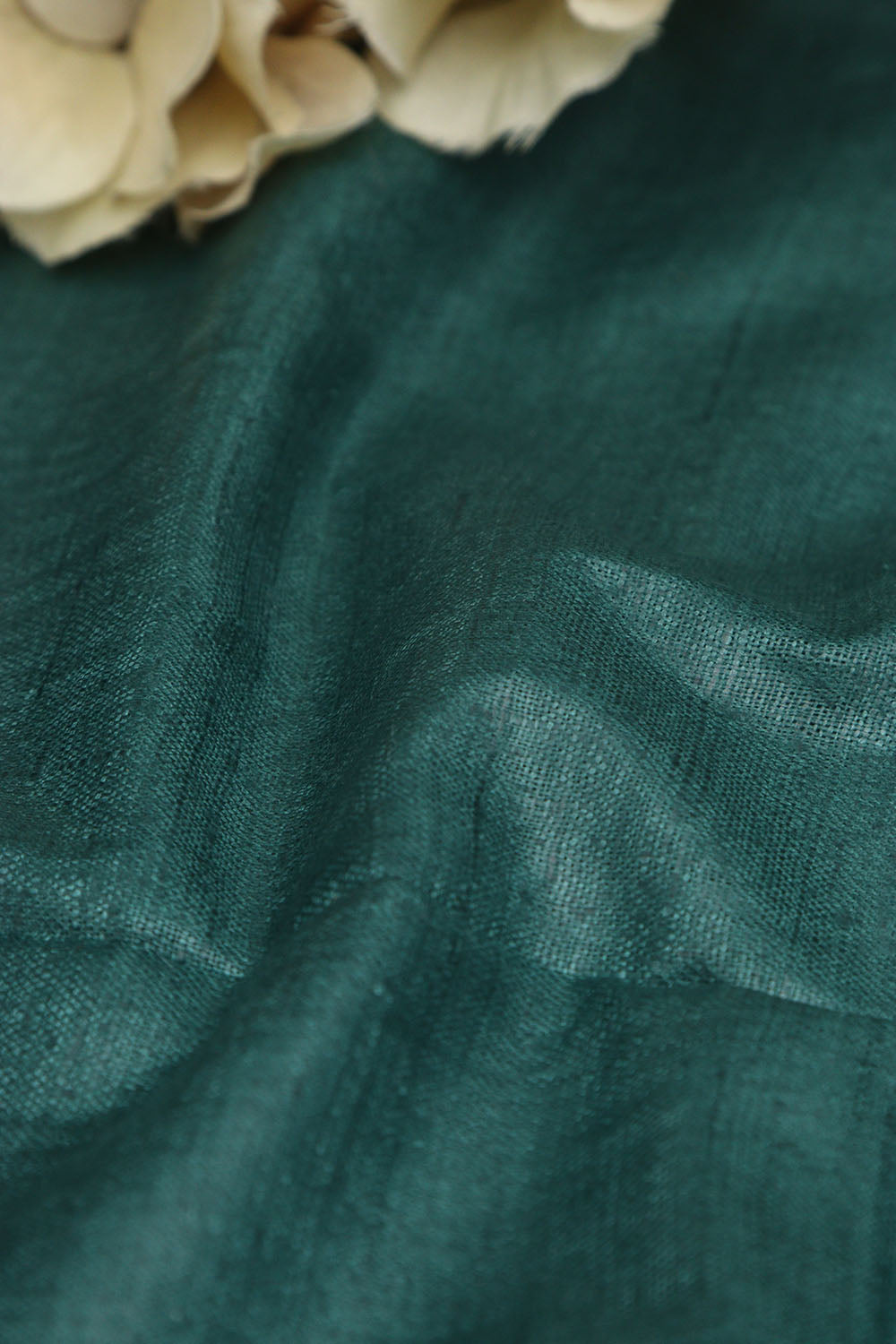 Green Plain Handloom Pure Matka Silk Fabric ( 1 Mtr ) - Luxurion World
