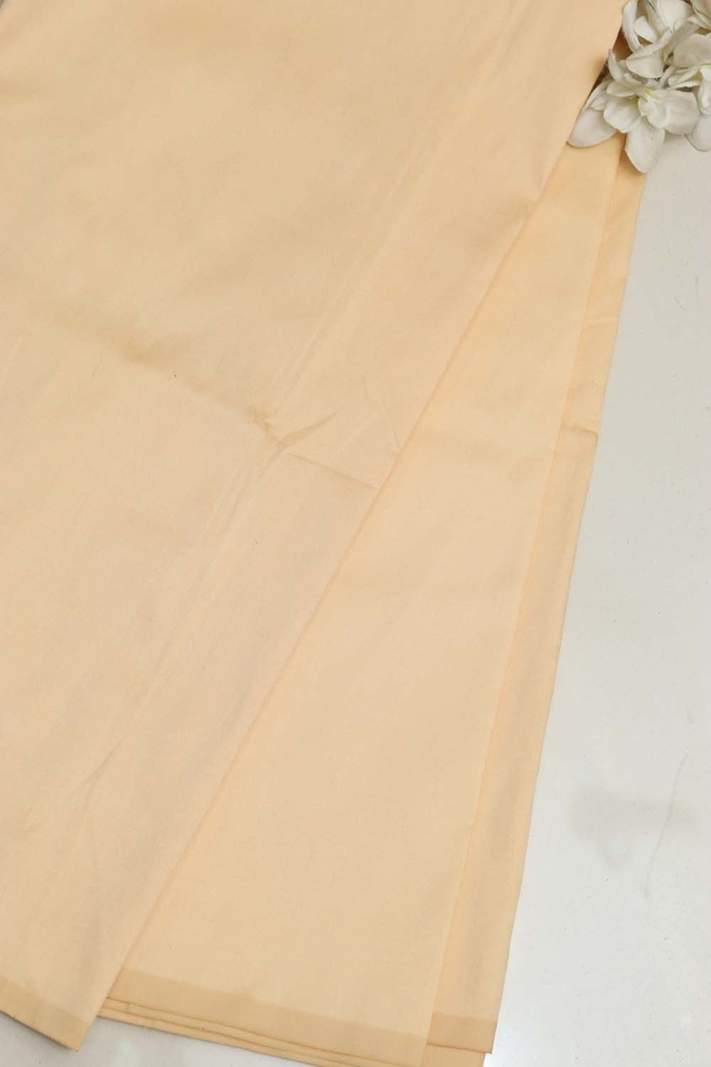 Luxurious Cream Plain Silk Fabric ( 1 Mtr ) - Luxurion World
