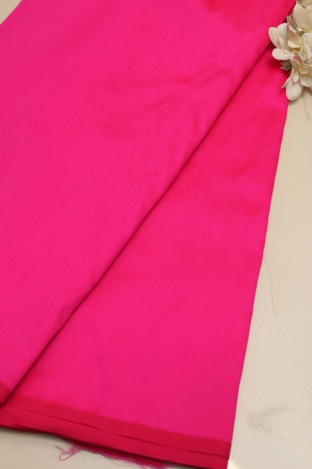 Soft Pink Plain Silk Fabric ( 1 Mtr ) - Luxurion World