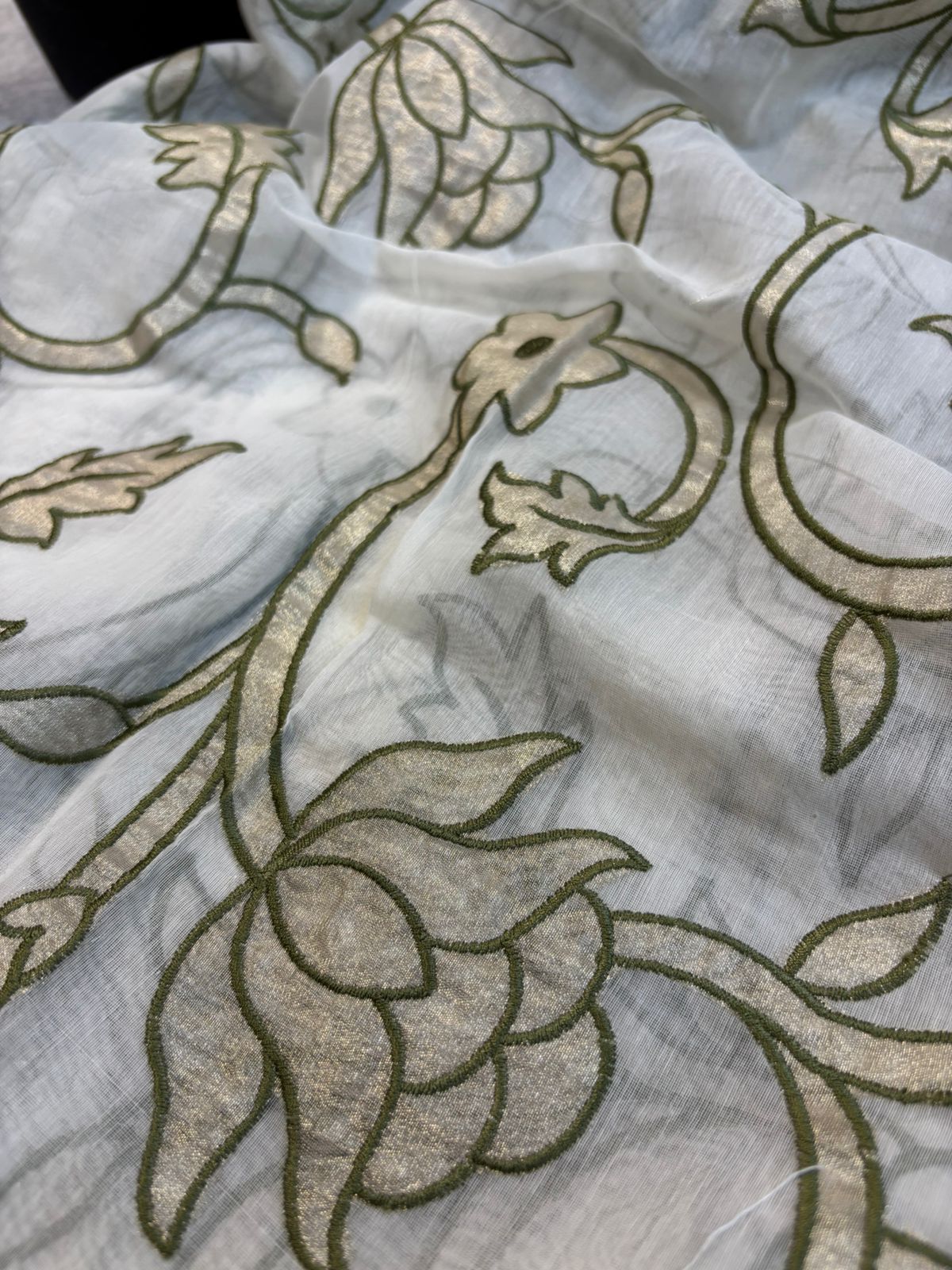 Dyeable Trendy Chanderi Applique Mul Fabric ( 2.5 Mtr ) - Luxurion World