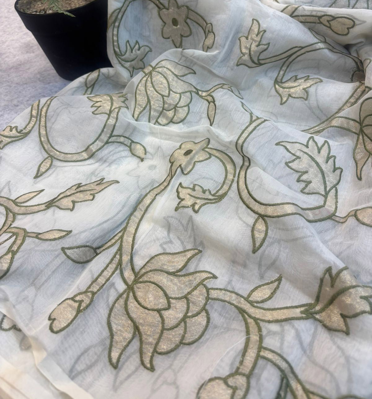 Dyeable Trendy Chanderi Applique Mul Fabric ( 2.5 Mtr ) - Luxurion World