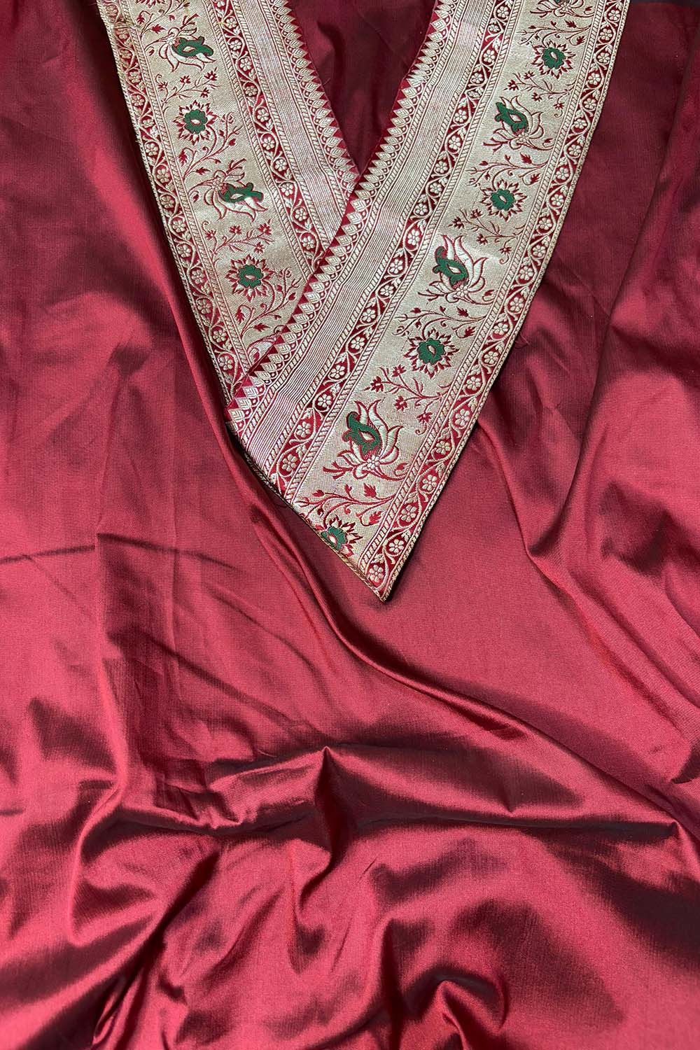 Maroon Plain Soft Silk Unstitched Kurti Fabric With Vintage Banarasi Border - Luxurion World