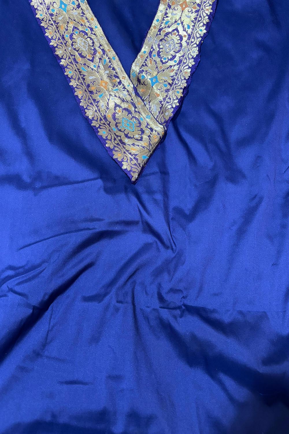 Blue Plain Soft Silk Unstitched Kurti Fabric With Vintage Banarasi Border - Luxurion World
