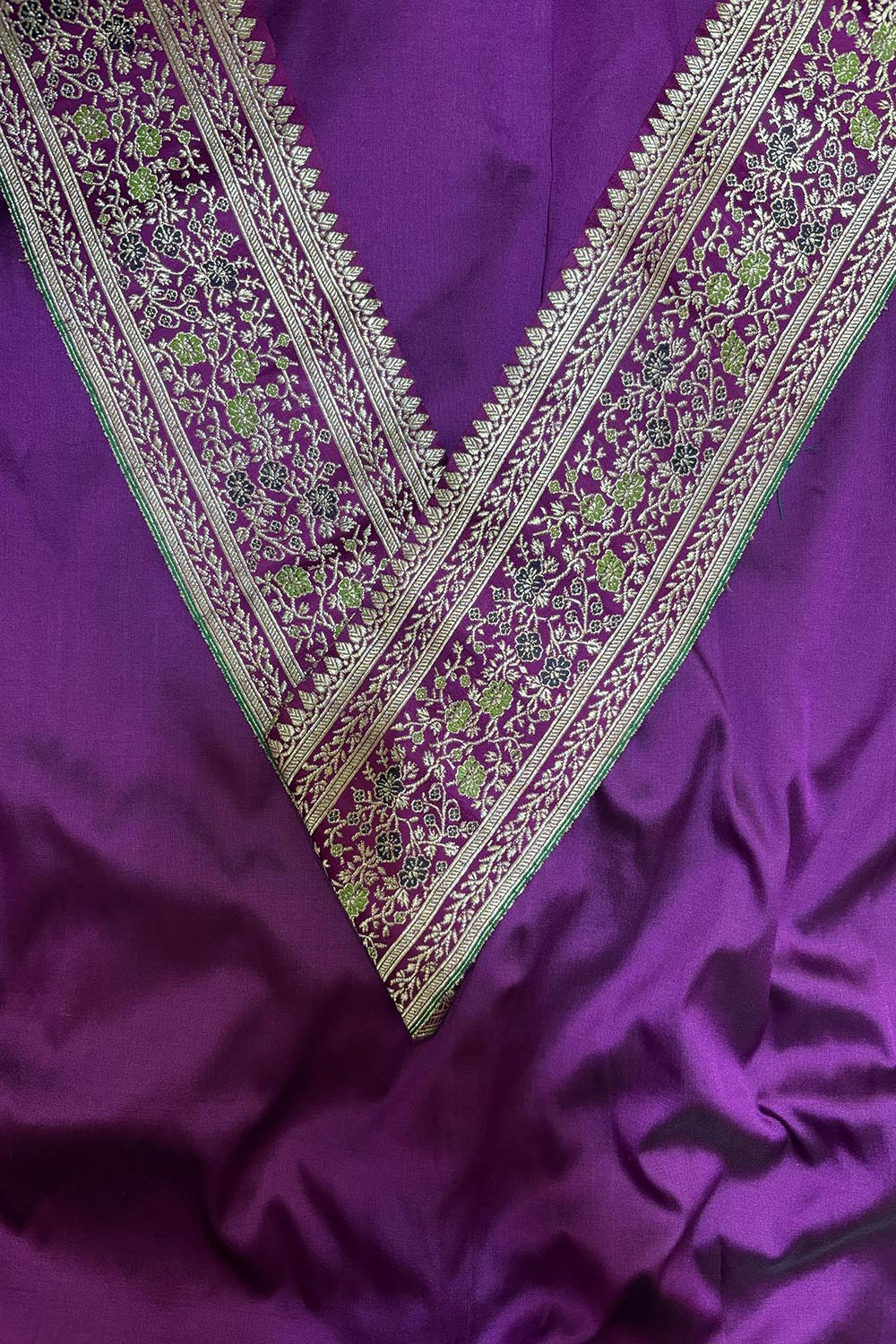 Purple Plain Soft Silk Unstitched Kurti Fabric With Purple Banarasi Handloom Vintage Pure Silk Border - Luxurion World